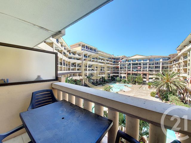Appartement F2 à vendre - 2 pièces - 26,74 m2 - Cannes La Bocca - 06 - PROVENCE-ALPES-COTE-D-AZUR