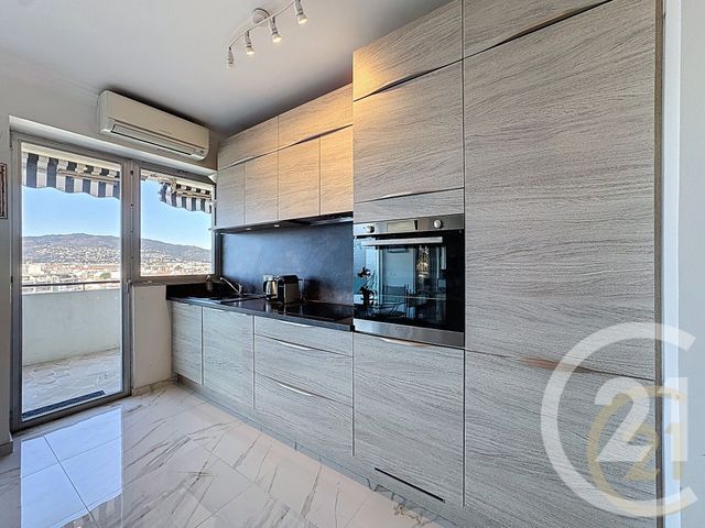 Appartement F3 &agrave; vendre - 3 pi&egrave;ces - 74,75 m2 - Cannes La Bocca - 06 - PROVENCE-ALPES-COTE-D-AZUR