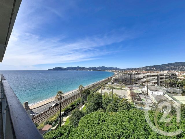 Appartement F3 &agrave; vendre - 3 pi&egrave;ces - 74,75 m2 - Cannes La Bocca - 06 - PROVENCE-ALPES-COTE-D-AZUR