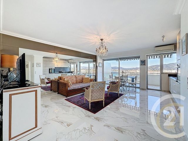 Appartement F3 &agrave; vendre - 3 pi&egrave;ces - 74,75 m2 - Cannes La Bocca - 06 - PROVENCE-ALPES-COTE-D-AZUR