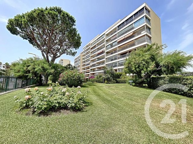 Appartement F2 &agrave; vendre - 2 pi&egrave;ces - 52 m2 - Cannes La Bocca - 06 - PROVENCE-ALPES-COTE-D-AZUR