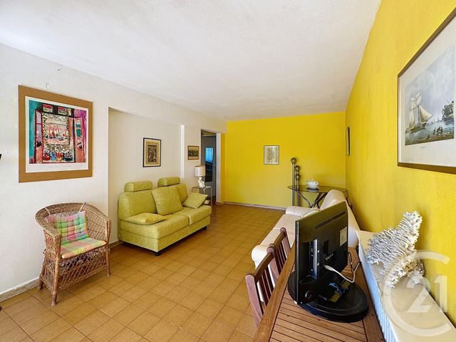 Appartement F2 à vendre - 2 pièces - 43,21 m2 - Cannes La Bocca - 06 - PROVENCE-ALPES-COTE-D-AZUR