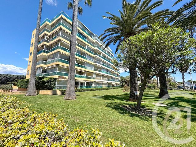 Appartement F2 &agrave; vendre - 3 pi&egrave;ces - 52,83 m2 - Cannes La Bocca - 06 - PROVENCE-ALPES-COTE-D-AZUR