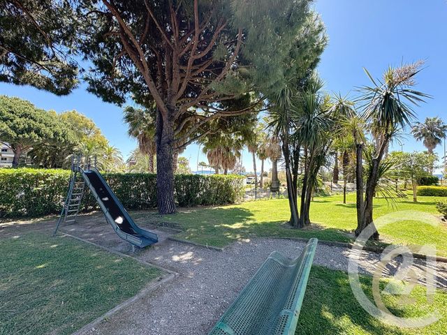 Appartement F2 &agrave; vendre - 3 pi&egrave;ces - 52,83 m2 - Cannes La Bocca - 06 - PROVENCE-ALPES-COTE-D-AZUR