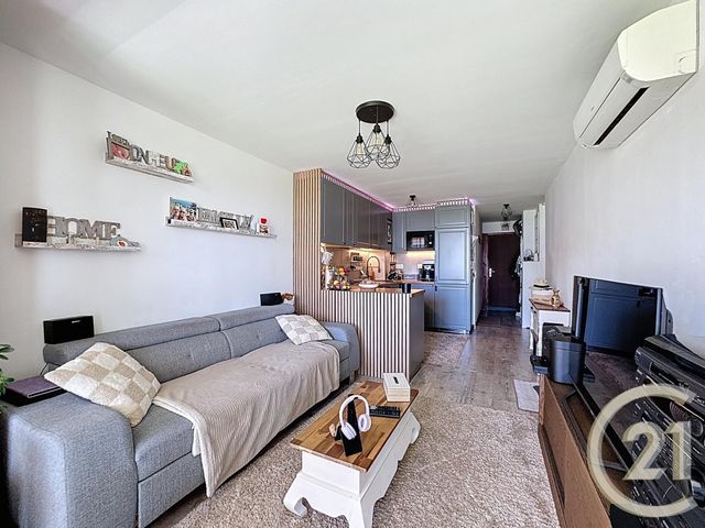 Appartement F2 &agrave; vendre - 3 pi&egrave;ces - 52,83 m2 - Cannes La Bocca - 06 - PROVENCE-ALPES-COTE-D-AZUR