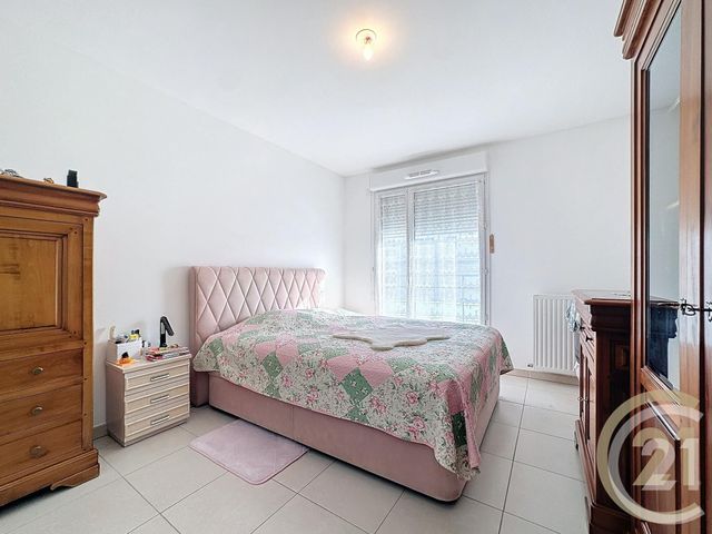 Appartement T3 à vendre - 3 pièces - 62,55 m2 - Cannes La Bocca - 06 - PROVENCE-ALPES-COTE-D-AZUR