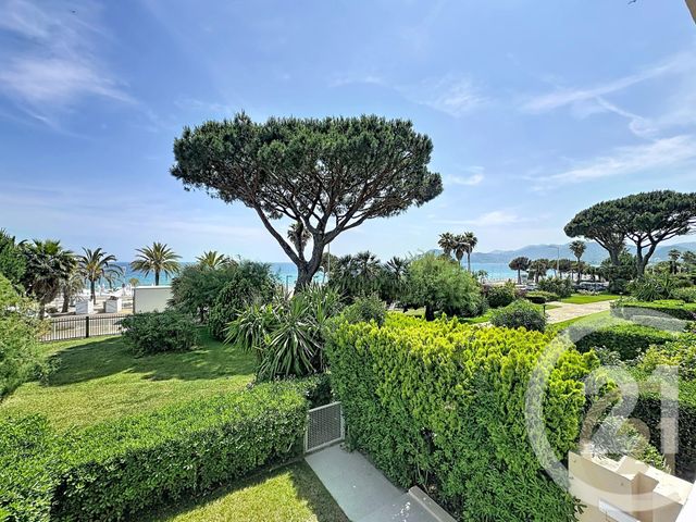 Appartement F3 &agrave; vendre - 3 pi&egrave;ces - 67,29 m2 - Cannes La Bocca - 06 - PROVENCE-ALPES-COTE-D-AZUR