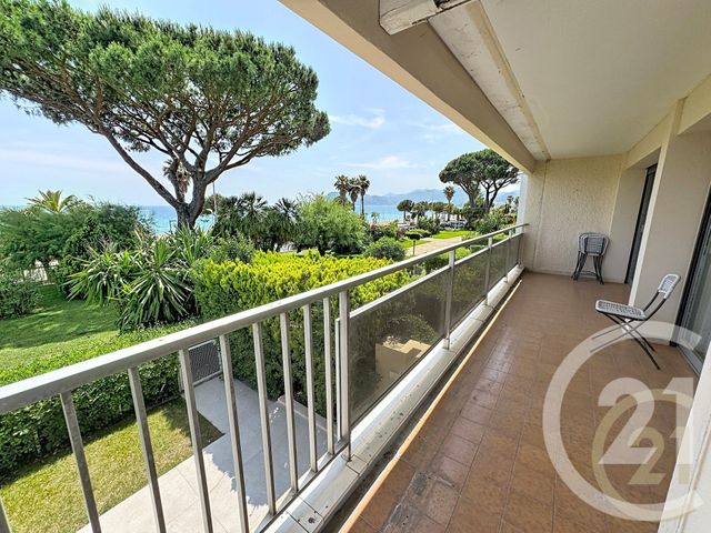 Appartement F3 &agrave; vendre - 3 pi&egrave;ces - 67,29 m2 - Cannes La Bocca - 06 - PROVENCE-ALPES-COTE-D-AZUR