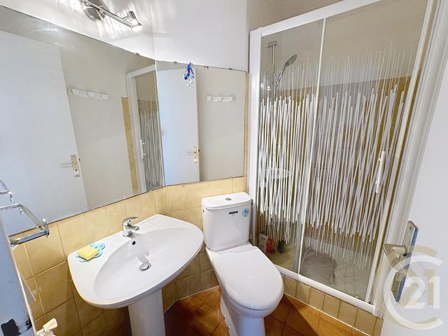 Appartement F3 à vendre - 3 pièces - 67,29 m2 - Cannes La Bocca - 06 - PROVENCE-ALPES-COTE-D-AZUR