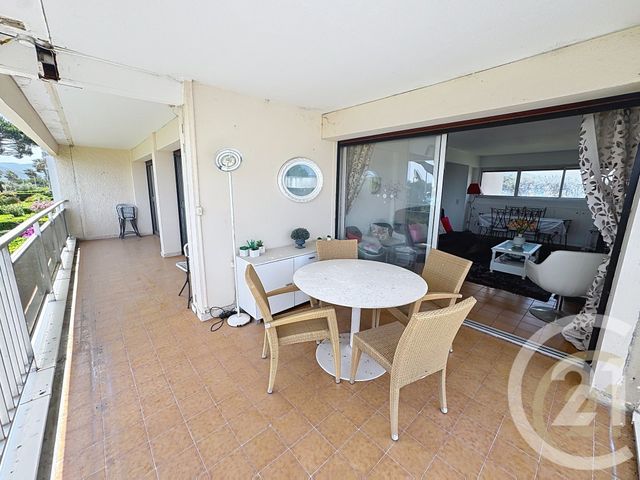 Appartement F3 &agrave; vendre - 3 pi&egrave;ces - 67,29 m2 - Cannes La Bocca - 06 - PROVENCE-ALPES-COTE-D-AZUR