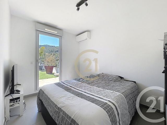 Appartement F4 &agrave; vendre - 4 pi&egrave;ces - 86 m2 - Mandelieu La Napoule - 06 - PROVENCE-ALPES-COTE-D-AZUR