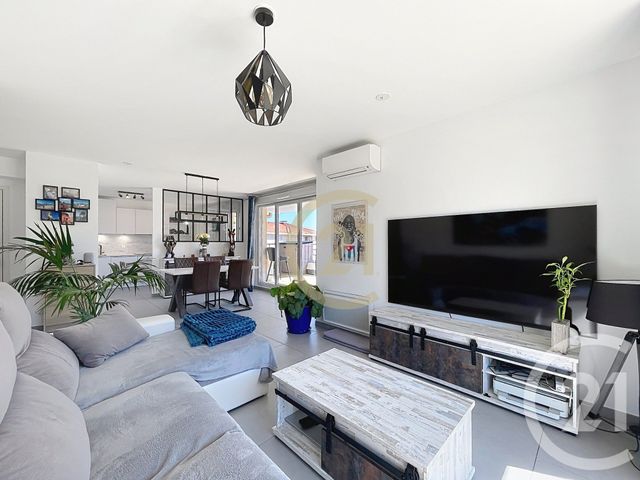 Appartement F4 &agrave; vendre - 4 pi&egrave;ces - 86 m2 - Mandelieu La Napoule - 06 - PROVENCE-ALPES-COTE-D-AZUR