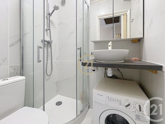 Appartement Studette à vendre - 1 pièce - 15,50 m2 - Cannes La Bocca - 06 - PROVENCE-ALPES-COTE-D-AZUR