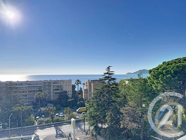 Appartement F3 &agrave; vendre - 3 pi&egrave;ces - 102,18 m2 - Cannes - 06 - PROVENCE-ALPES-COTE-D-AZUR