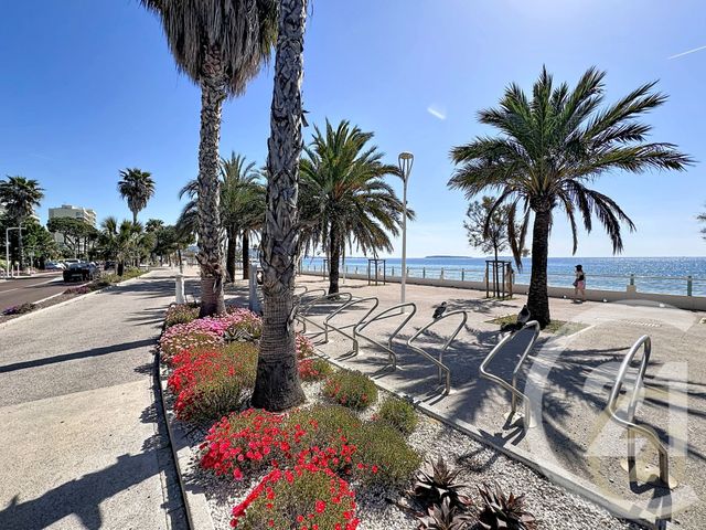 Appartement F2 &agrave; vendre - 2 pi&egrave;ces - 42,59 m2 - Cannes La Bocca - 06 - PROVENCE-ALPES-COTE-D-AZUR