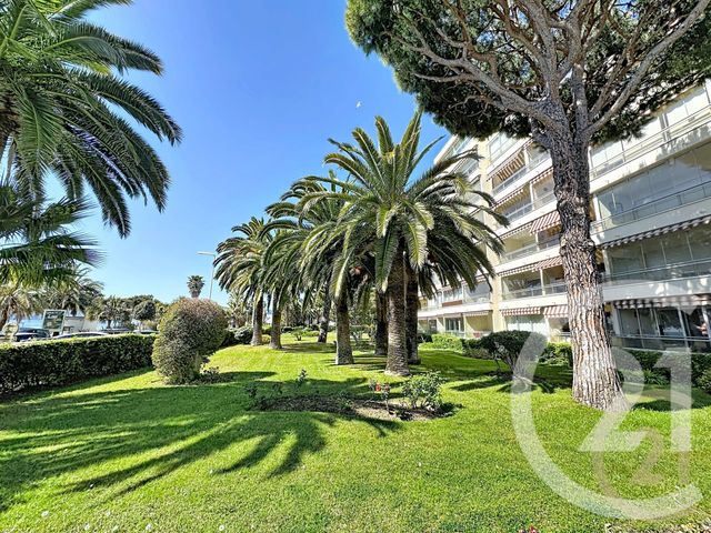 Appartement F2 &agrave; vendre - 2 pi&egrave;ces - 42,59 m2 - Cannes La Bocca - 06 - PROVENCE-ALPES-COTE-D-AZUR