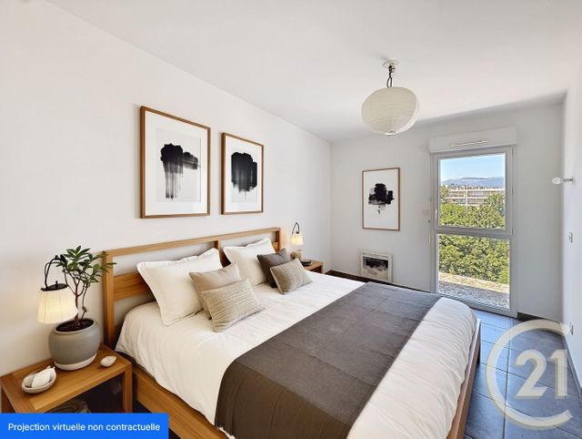 Appartement &agrave; vendre - 4 pi&egrave;ces - 78 m2 - Cannes La Bocca - 06 - PROVENCE-ALPES-COTE-D-AZUR