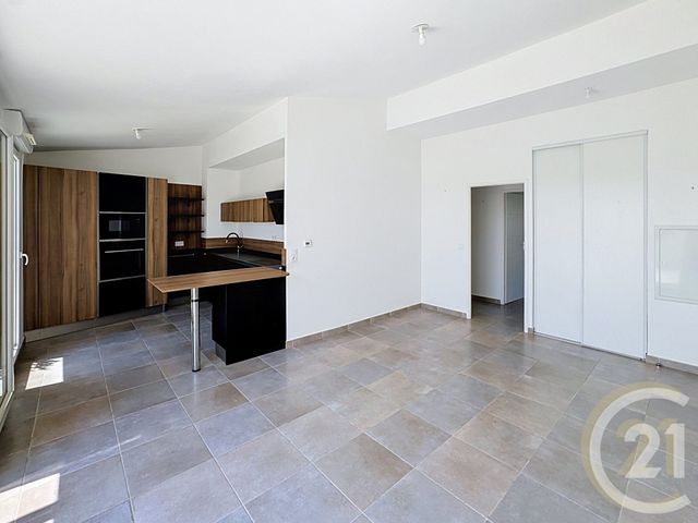Appartement Toit terrasse &agrave; vendre - 4 pi&egrave;ces - 78 m2 - Cannes La Bocca - 06 - PROVENCE-ALPES-COTE-D-AZUR