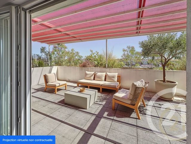 Appartement &agrave; vendre - 4 pi&egrave;ces - 78 m2 - Cannes La Bocca - 06 - PROVENCE-ALPES-COTE-D-AZUR