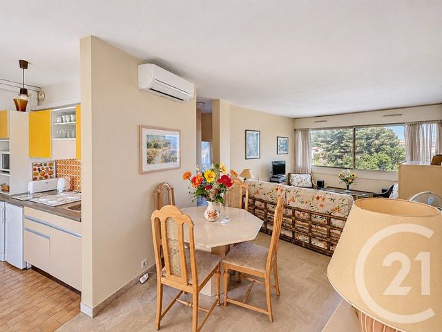 Appartement F2 &agrave; vendre - 2 pi&egrave;ces - 47,52 m2 - Cannes La Bocca - 06 - PROVENCE-ALPES-COTE-D-AZUR
