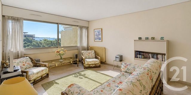 Appartement F2 &agrave; vendre - 2 pi&egrave;ces - 47,52 m2 - Cannes La Bocca - 06 - PROVENCE-ALPES-COTE-D-AZUR