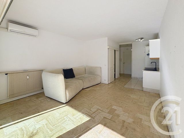 Appartement F1 &agrave; vendre - 1 pi&egrave;ce - 30 m2 - Cannes La Bocca - 06 - PROVENCE-ALPES-COTE-D-AZUR