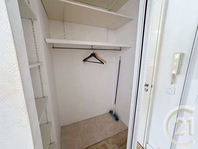 Appartement F1 &agrave; vendre - 1 pi&egrave;ce - 30 m2 - Cannes La Bocca - 06 - PROVENCE-ALPES-COTE-D-AZUR