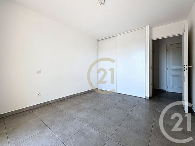 Appartement F2 à vendre - 2 pièces - 45,35 m2 - Cannes La Bocca - 06 - PROVENCE-ALPES-COTE-D-AZUR
