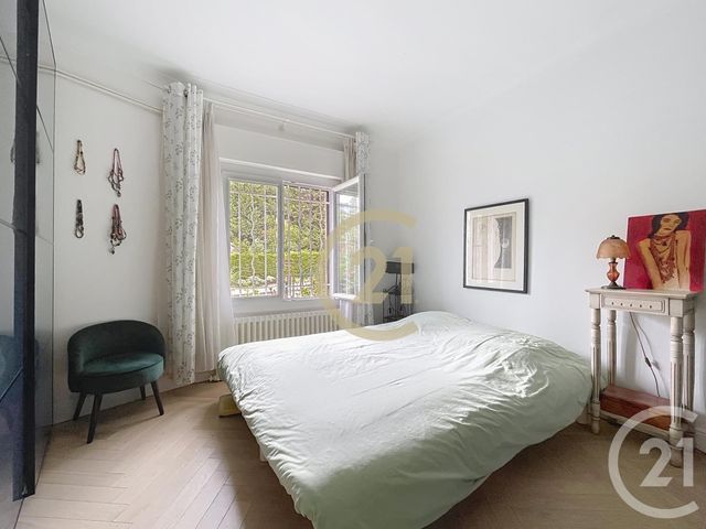 Appartement F3 à vendre - 3 pièces - 80,62 m2 - Cannes La Bocca - 06 - PROVENCE-ALPES-COTE-D-AZUR