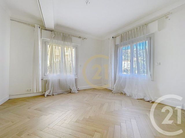 Appartement F3 &agrave; vendre - 3 pi&egrave;ces - 80,62 m2 - Cannes La Bocca - 06 - PROVENCE-ALPES-COTE-D-AZUR