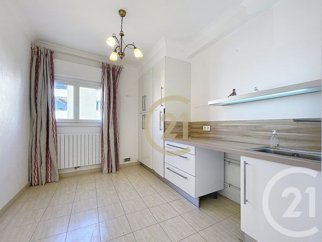 Appartement F3 &agrave; vendre - 3 pi&egrave;ces - 80,62 m2 - Cannes La Bocca - 06 - PROVENCE-ALPES-COTE-D-AZUR
