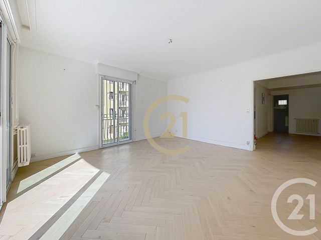 Appartement F3 &agrave; vendre - 3 pi&egrave;ces - 80,62 m2 - Cannes La Bocca - 06 - PROVENCE-ALPES-COTE-D-AZUR