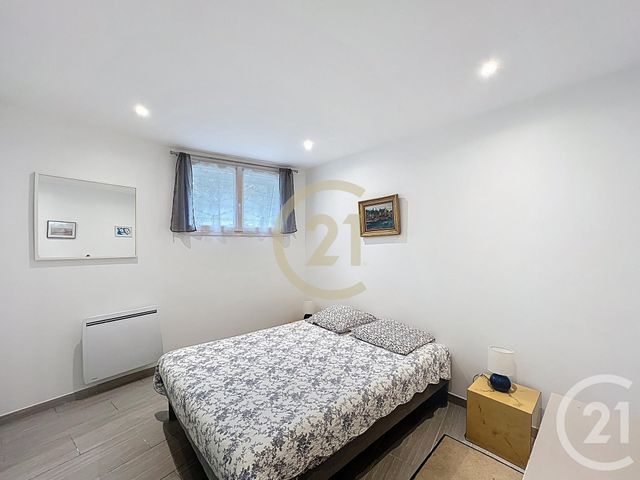 Appartement T2 à louer - 2 pièces - 32,80 m2 - Cannes La Bocca - 06 - PROVENCE-ALPES-COTE-D-AZUR