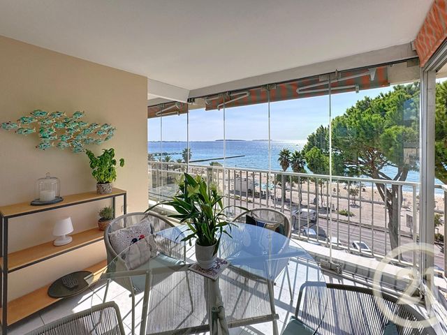 Appartement F3 à vendre - 3 pièces - 67,07 m2 - Cannes La Bocca - 06 - PROVENCE-ALPES-COTE-D-AZUR