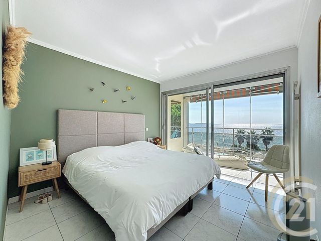 Appartement F3 à vendre - 3 pièces - 67,07 m2 - Cannes La Bocca - 06 - PROVENCE-ALPES-COTE-D-AZUR
