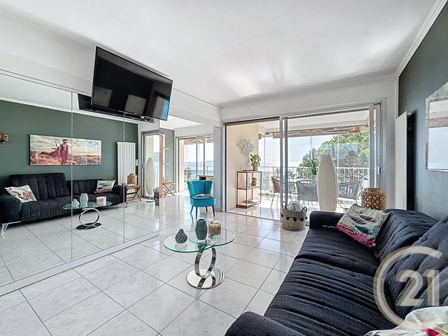 Appartement F3 à vendre - 3 pièces - 67,07 m2 - Cannes La Bocca - 06 - PROVENCE-ALPES-COTE-D-AZUR