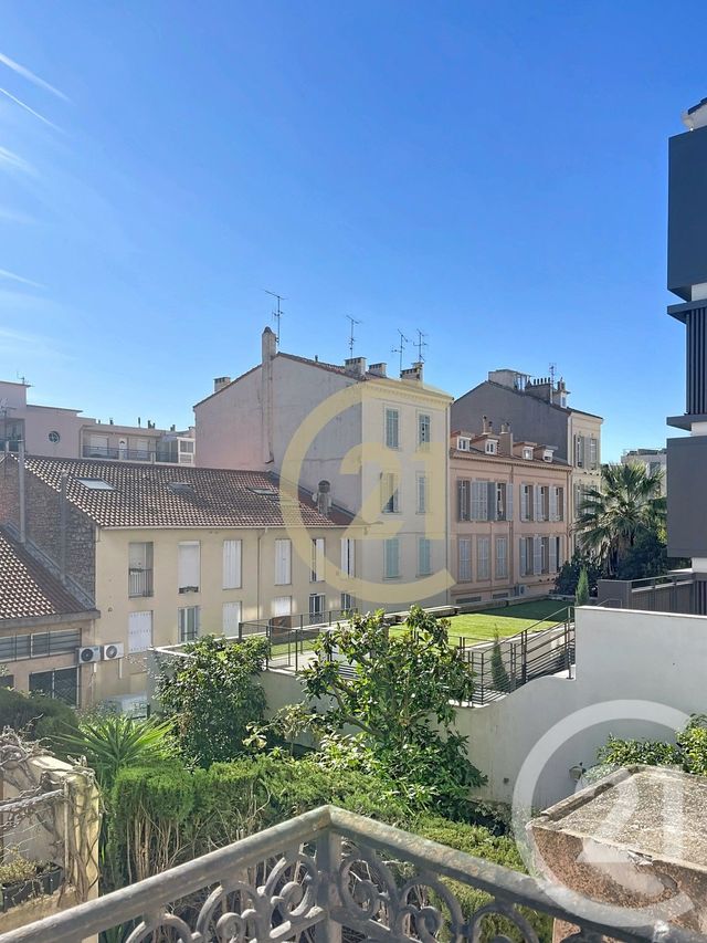 Appartement F4 &agrave; vendre - 4 pi&egrave;ces - 78,99 m2 - Cannes - 06 - PROVENCE-ALPES-COTE-D-AZUR