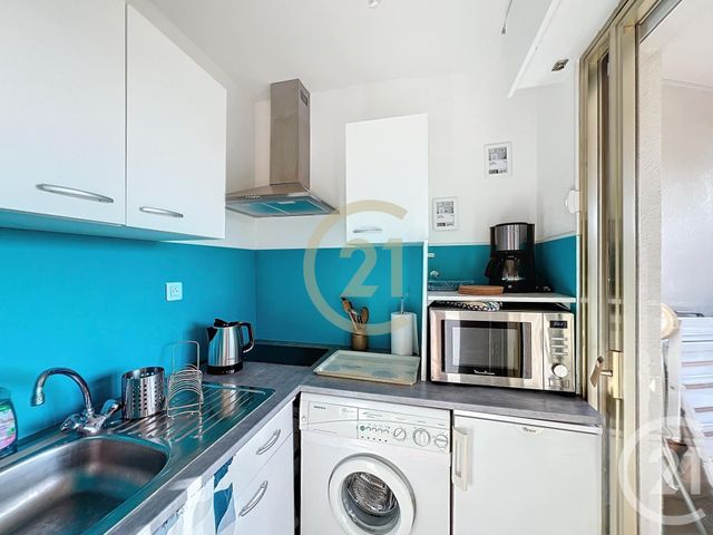 Appartement Studio &agrave; louer - 1 pi&egrave;ce - 26 m2 - Cannes La Bocca - 06 - PROVENCE-ALPES-COTE-D-AZUR