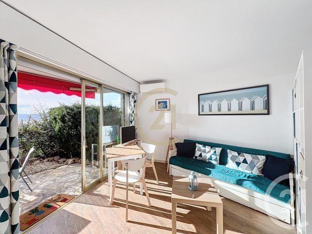 Appartement Studio &agrave; louer - 1 pi&egrave;ce - 26 m2 - Cannes La Bocca - 06 - PROVENCE-ALPES-COTE-D-AZUR
