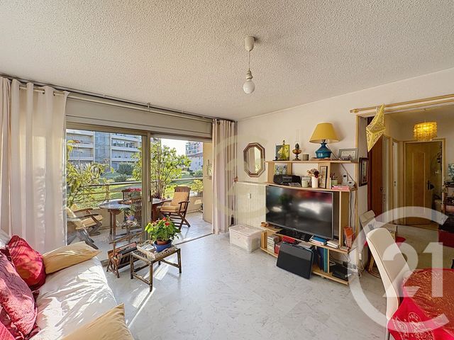 Appartement F2 &agrave; vendre - 2 pi&egrave;ces - 42,39 m2 - Cannes - 06 - PROVENCE-ALPES-COTE-D-AZUR