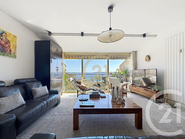 Appartement F3 &agrave; vendre - 3 pi&egrave;ces - 80,44 m2 - Cannes La Bocca - 06 - PROVENCE-ALPES-COTE-D-AZUR