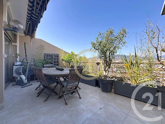 Appartement F3 &agrave; vendre - 3 pi&egrave;ces - 80,44 m2 - Cannes La Bocca - 06 - PROVENCE-ALPES-COTE-D-AZUR