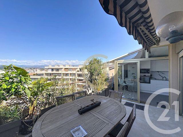 Appartement F3 &agrave; vendre - 3 pi&egrave;ces - 80,44 m2 - Cannes La Bocca - 06 - PROVENCE-ALPES-COTE-D-AZUR