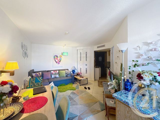 Appartement à vendre - 2 pièces - 36,56 m2 - Cannes La Bocca - 06 - PROVENCE-ALPES-COTE-D-AZUR