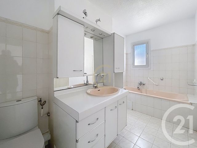 Maison &agrave; vendre - 4 pi&egrave;ces - 89,01 m2 - Cannes La Bocca - 06 - PROVENCE-ALPES-COTE-D-AZUR