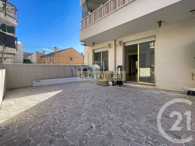 Appartement F2 &agrave; vendre - 2 pi&egrave;ces - 59 m2 - Cannes La Bocca - 06 - PROVENCE-ALPES-COTE-D-AZUR