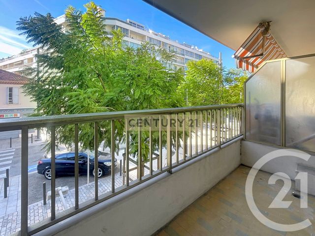 Appartement F2 &agrave; vendre - 2 pi&egrave;ces - 59 m2 - Cannes La Bocca - 06 - PROVENCE-ALPES-COTE-D-AZUR