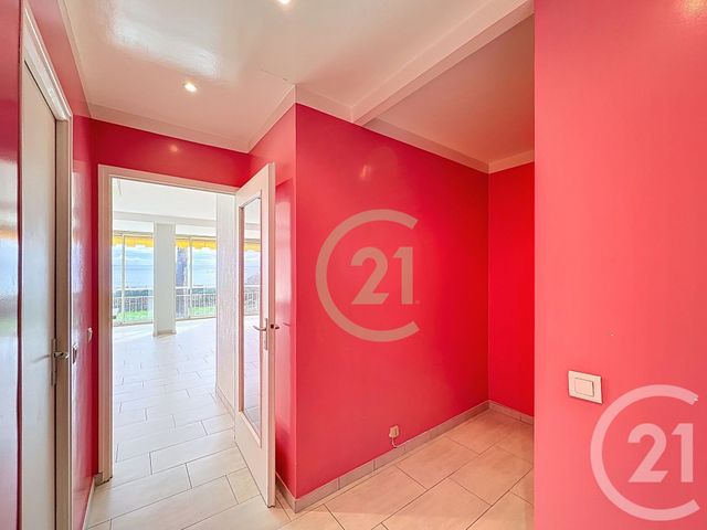 Appartement Studio &agrave; louer - 1 pi&egrave;ce - 45 m2 - Cannes La Bocca - 06 - PROVENCE-ALPES-COTE-D-AZUR