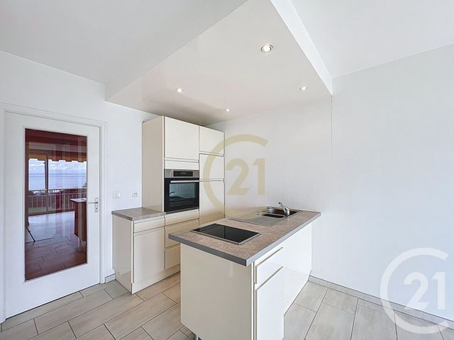 Appartement Studio &agrave; louer - 1 pi&egrave;ce - 45 m2 - Cannes La Bocca - 06 - PROVENCE-ALPES-COTE-D-AZUR