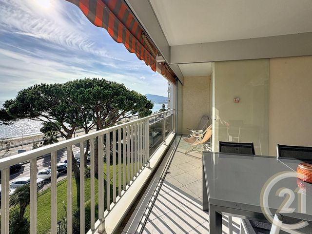 Appartement F2 &agrave; vendre - 2 pi&egrave;ces - 51,75 m2 - Cannes La Bocca - 06 - PROVENCE-ALPES-COTE-D-AZUR